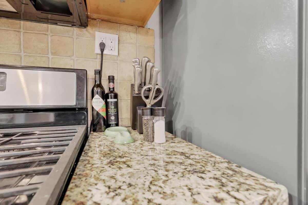 Apartment The Goodale Retreat - 2 Bedroom 2bath *