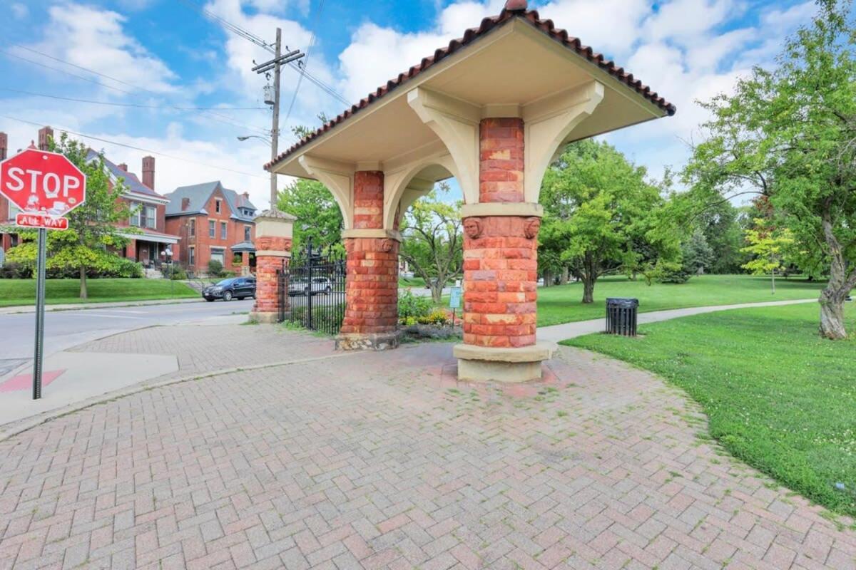 The Goodale Retreat - 2 Bedroom 2bath Apartment
