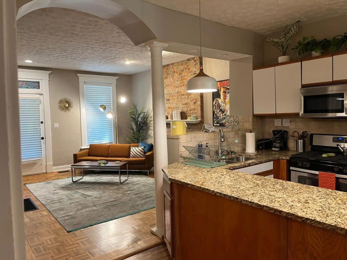 Apartment The Goodale Retreat - 2 Bedroom 2bath *