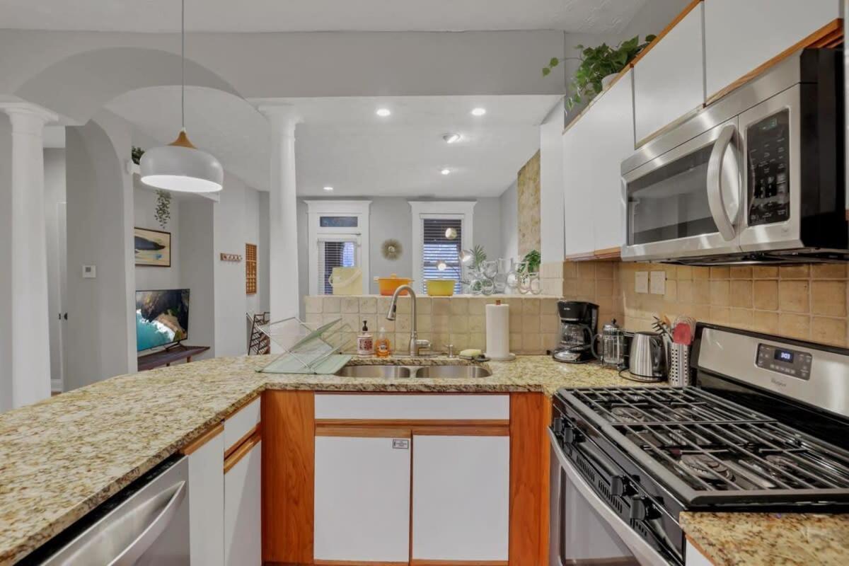 The Goodale Retreat - 2 Bedroom 2bath *